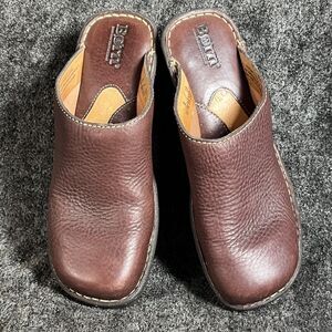 Born Leather Wedge Clogs Womens Size 8 Brown Supple Leather Block Heel